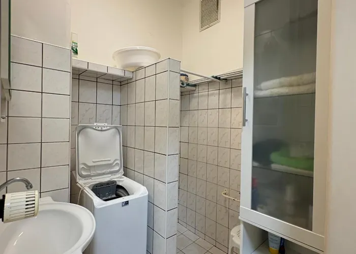 Comfy - Old Town Apartment *